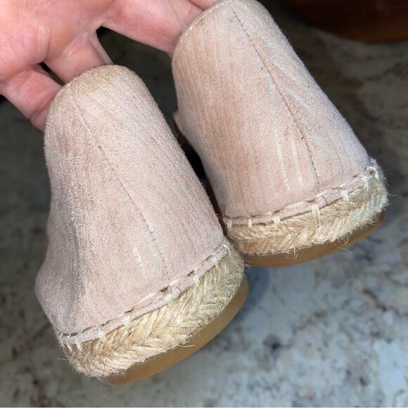 Eileen Fisher $155 D’Orsay Espadrille Shimmer Stripe Tan / Gold 8.5 - Picture 6 of 14